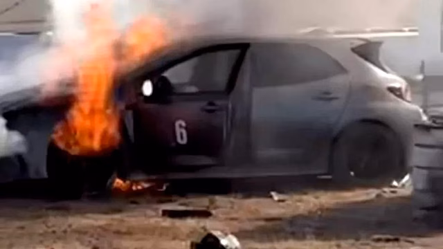 Посмотрите, как Toyota GR Corolla сгорела после аварии во время трек-дня