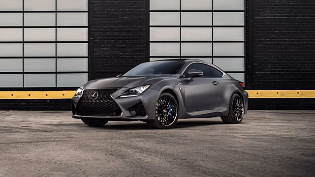 «Заряженные» Lexus RC F и GS F получили юбилейную спецверсию