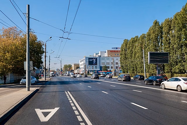 Километровый участок Московского шоссе отремонтировали в Нижнем Новгороде