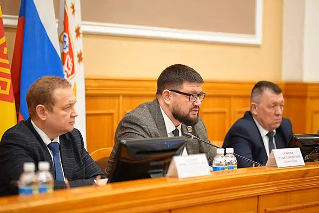 Глава Чебоксар Станислав Трофимов вошел в топ-10 медиарейтинга глав столиц субъектов ПФО по итогам 2025 года