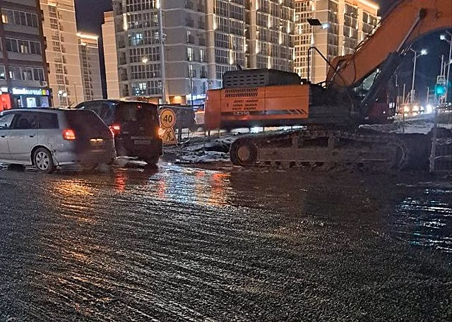 «Идём вдоль дороги»: жители Благовещенска опасаются повтора страшного ДТП на Василенко