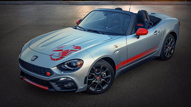 Fiat 124 Abarth получает графику Scorpion Sting