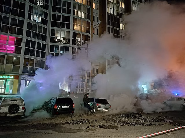 СГК отремонтирует дороги Новосибирска после коммунальных аварий на теплотрассах