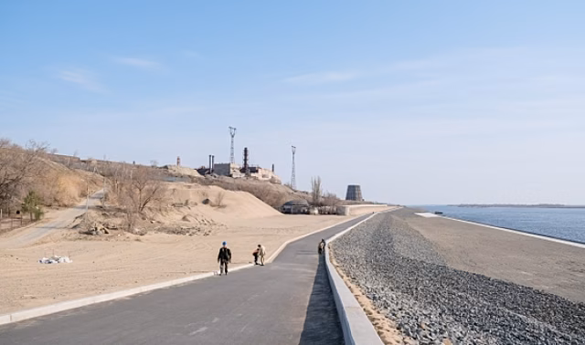 В Волгограде началось строительство 5 км рокадной дороги
