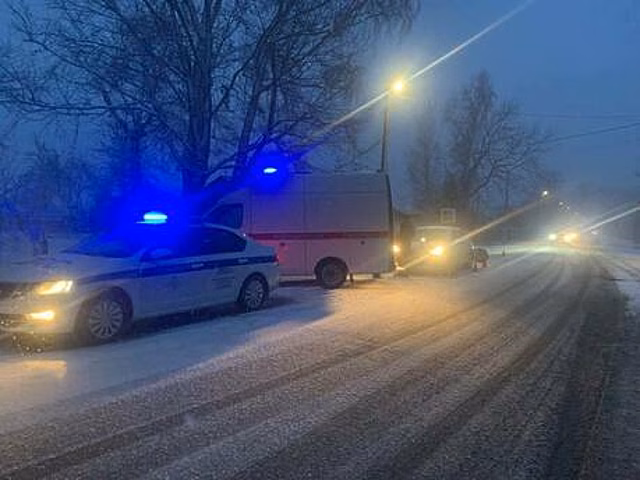 Перелом лодыжки и сотрясение мозга: под Зеленоградском пенсионер сбил на «зебре» девочку-подростка