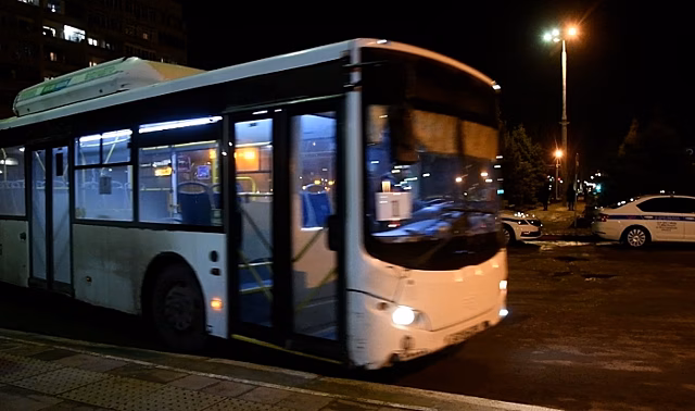 В Волгограде автобус сбил на «зебре» 73-летнего пенсионера