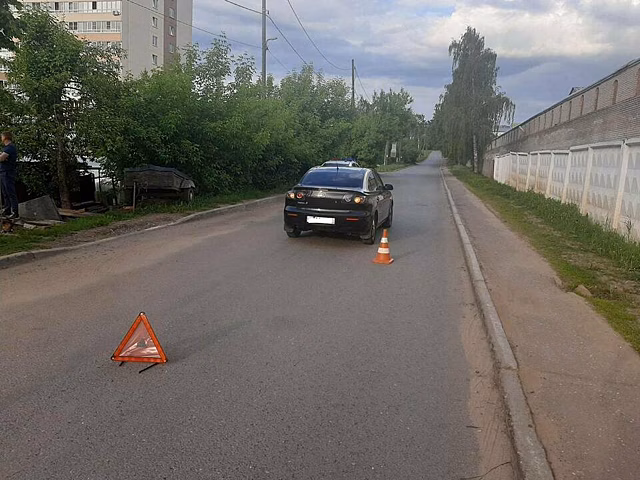 На Нагорной водитель «Мазды» сбил женщину-нарушительницу ПДД