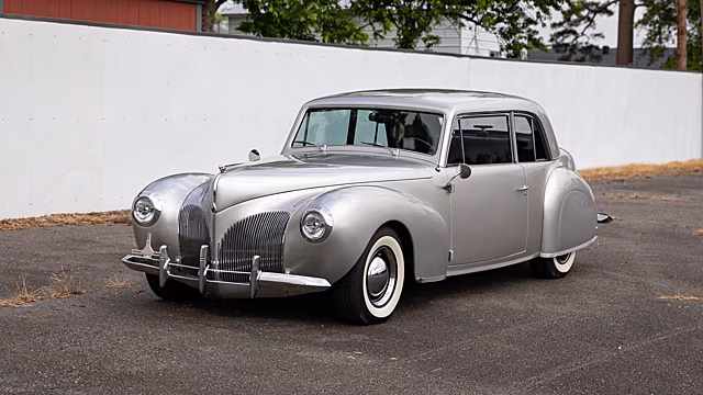 Раритетный Lincoln Zephyr с современным мотором уйдет с молотка