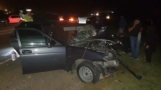 На трассе под Армавиром в лобовом ДТП погибли два человека