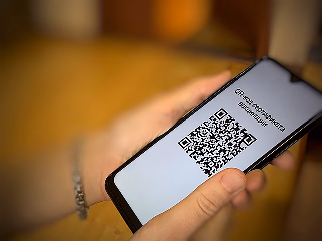 Система QR-кодов вступила в действие в Новосибирской области