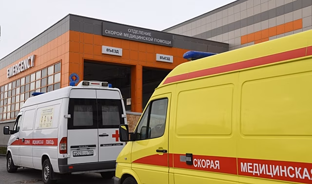 В Волгограде столкнулись иномарка и отечественная легковушка