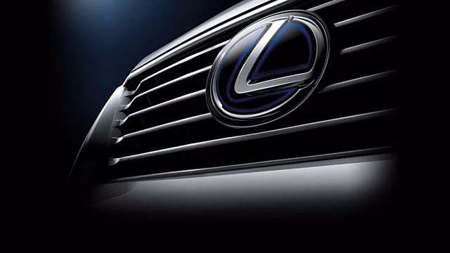 Lexus и Toyota снизили цены