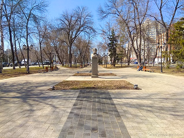 В Пензе в апреле завершат благоустройство трех скверов