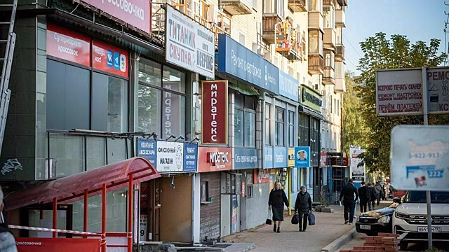 Дом на перекрестке ул. Воровского и Октябрьского проспекта будет оформлен в едином стиле