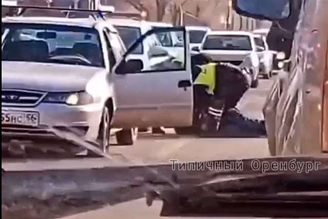 В Оренбурге полицейские задержали водителя с признаками алкогольного опьянения