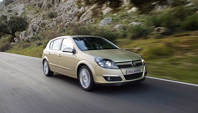 Если начинает ломаться, то ломается сразу все: отзывы владельцев Opel Astra H