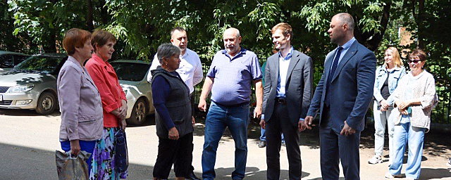 Игорь Демешко провел встречу с жителями Красной Поляны Лобни