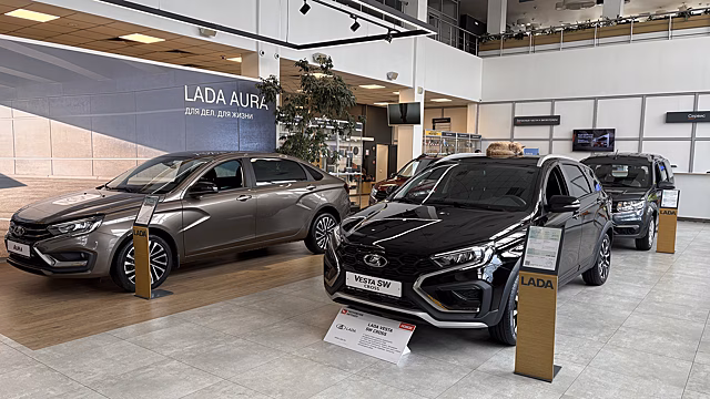 АвтоВАЗ против Шамана, снижение нештрафуемого порога скорости и скачок цен на бензин. Главное за неделю