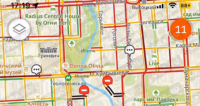 Екатеринбург встал в 11-балльные пробки