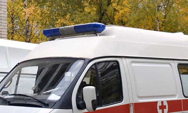 Семь человек пострадали при столкновении автобусов на улице Грина