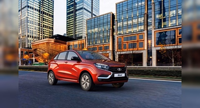 В продаже появился LADA XRAY #Club с новыми опциями