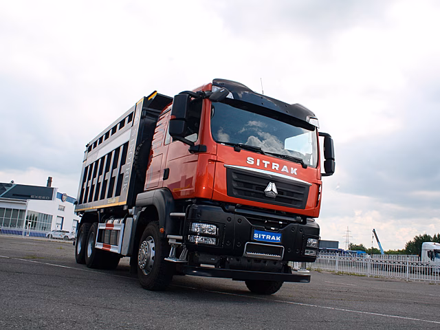 Sinotruk запрягает: китайская «тройка» вместо европейской «семерки»