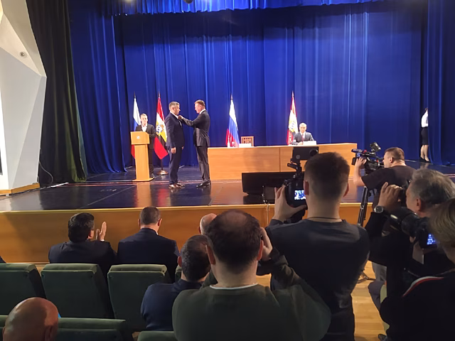 Роман Старовойт сегодня посетил с рабочим визитом Железногорск