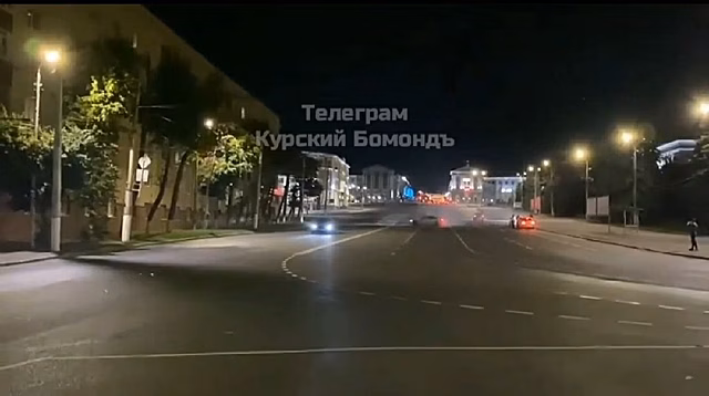 В Курске задержали водителей, устроивших дрифт на Красной площади