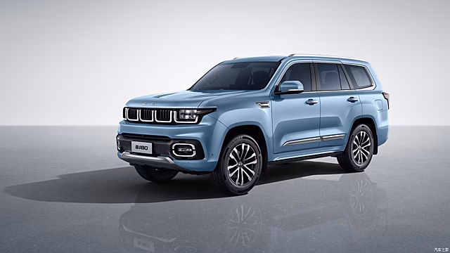 Внедорожник Beijing BJ60 избавился от камуфляжа