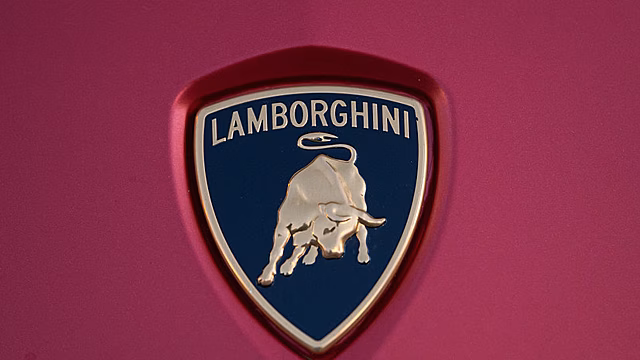 Польскую компанию оштрафовали за экспорт Lamborghini в Россию