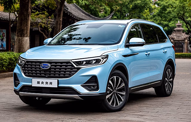В России можно заказать гибридный кроссовер BYD Fang Cheng Bao Ti7