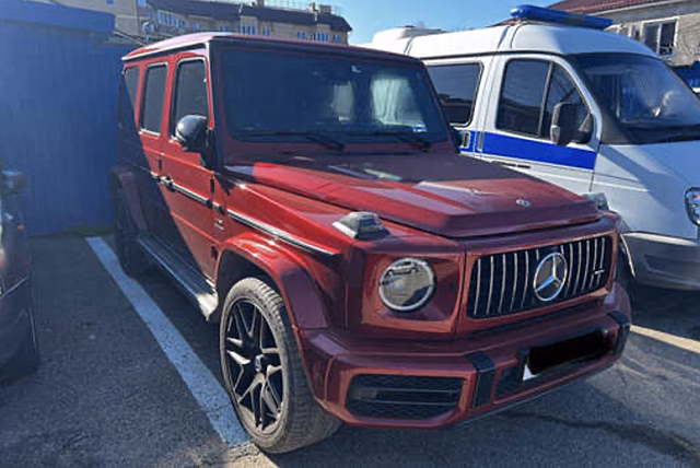 Мужчина, пинавший автомобиль скорой помощи под Краснодаром, оказался колдуном