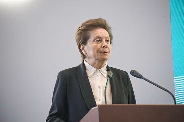 Губернатор Комарова пообещала выделить больше денег на ремонт дорог
