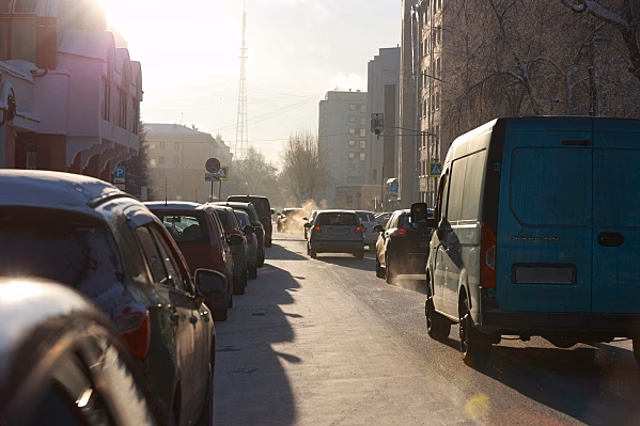 Автолюбителей оштрафуют за старые автомобили: главное за сутки в Сибири