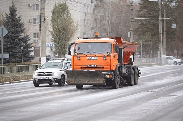 Дорожные службы готовы к ухудшению погоды в Волгоградской области