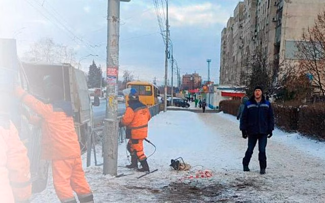 В Рязани на улице Чкалова сломали остановку из-за ДТП
