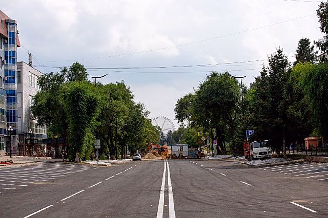 В Благовещенске после ремонта открыли участок ул. 50 лет Октября