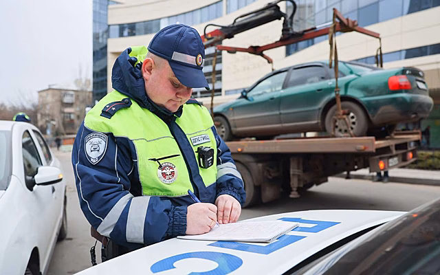 Названы проблемы, мешающие ввести «справедливые» штрафы за парковку
