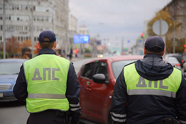 В Новосибирске сотрудники ГИБДД за выходные выявили на дорогах 32 нетерзвых водителя