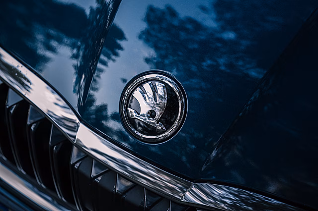 Фотошпионы показали, что нового в салоне Skoda Octavia 2024