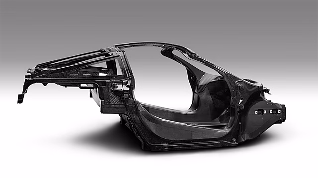 McLaren подтвердил новый суперкар