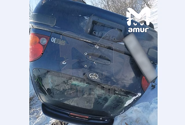 Погиб пассажир: сотрудник ДПС расстрелял автомобиль во время погони под Хабаровском