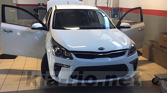Появились фотографии нового российского Kia Rio