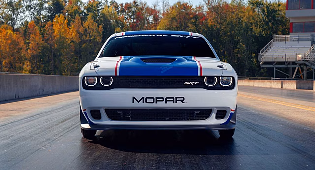 Dodge Challenger Mopar Drag Pak наконец поступит в продажу после задержки