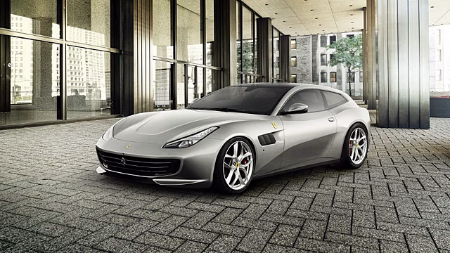 Ferrari покажет в Париже новый спорткар GTC4 Lusso T