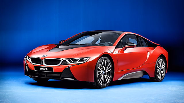 Представлена экономичная зарядка для владельцев электрокаров BMW