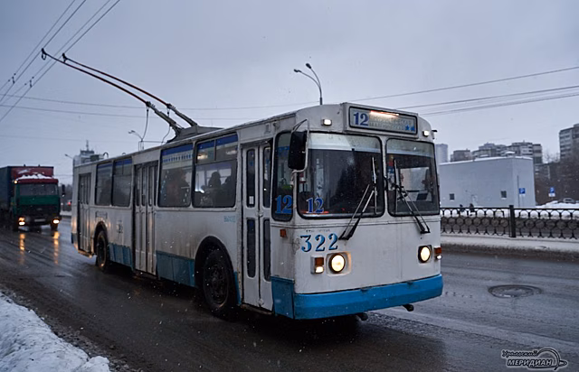 В Екатеринбурге троллейбус переехал по ногам пенсионерку