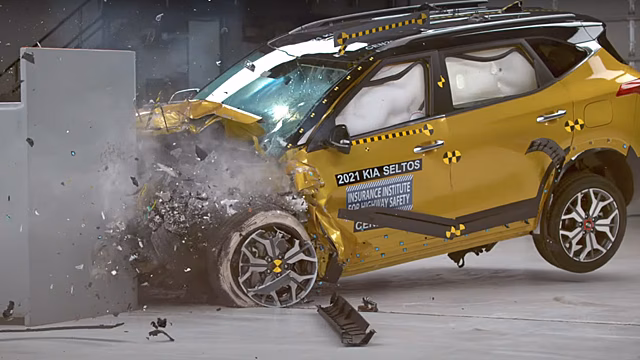 Кросс Kia Seltos лишили высшего балла безопасности Top Safety Pick