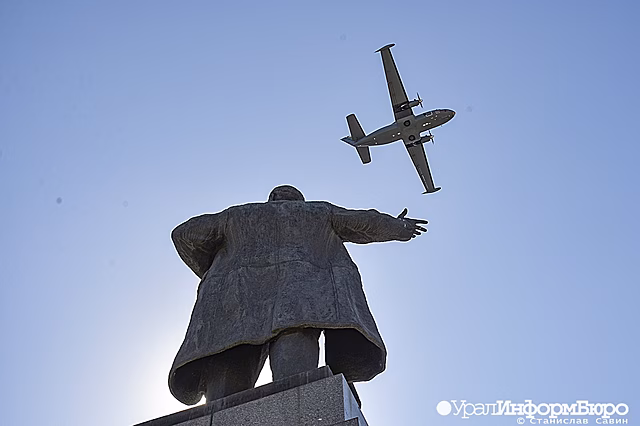 Аэропорт Оренбурга приостановил работу из-за угрозы беспилотников