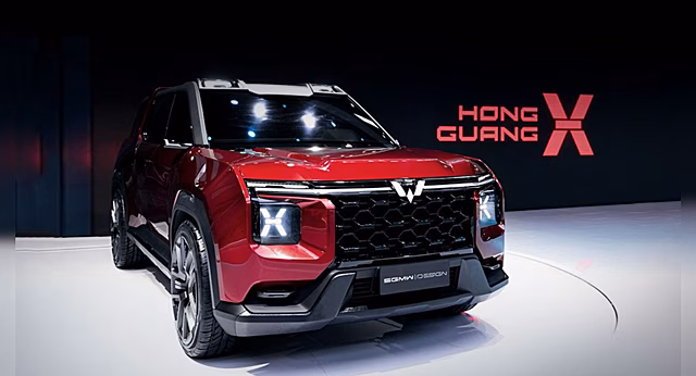 Wuling Hongguang X анонсировал глобальный кросс